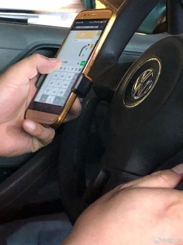 青岛新载客套路:出租车与饭店勾结拉客 提成达30%