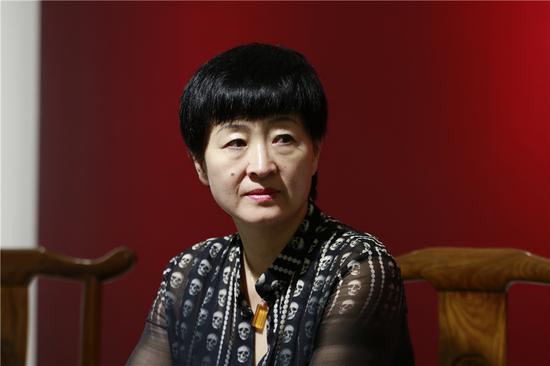 国家文物局青铜器修复复制中心修复专家 徐香莲