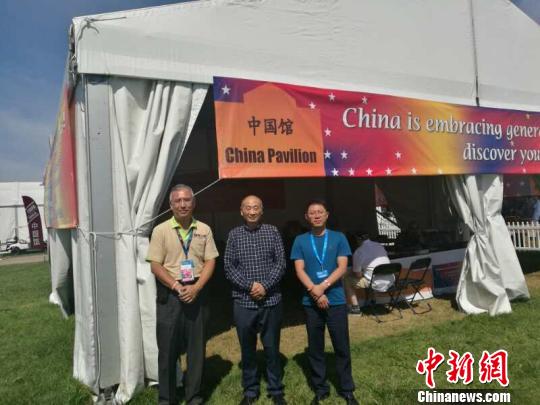 “中国馆”是2018美国通航展众多参展商之一?！°菩癫?摄