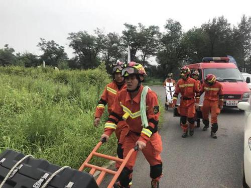 探访北京龙泉寺:凤凰岭景区封山闭区 消防队进驻
