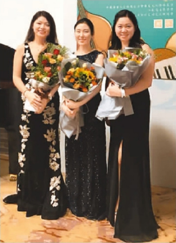 　图为“来自耶鲁的三重奏”团队：张妤箐（左）、李京珉（中）、洪钰晶（右）。