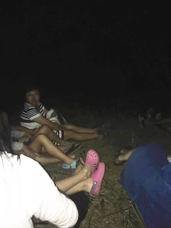 印尼龙目岛7级强震 40多名中国人被困山顶待救援