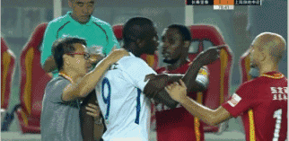 中超球员用种族歧视语言攻击外援？足协启动调查