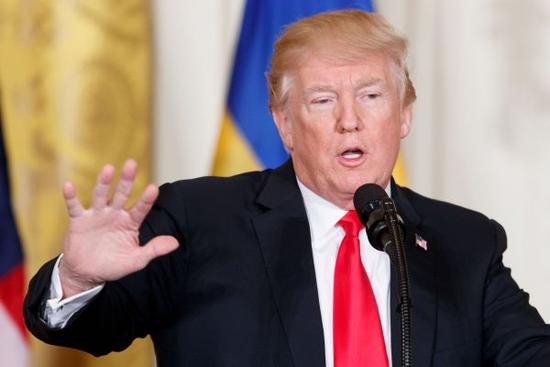 特朗普加征关税有助减债？美媒：根本无济于事