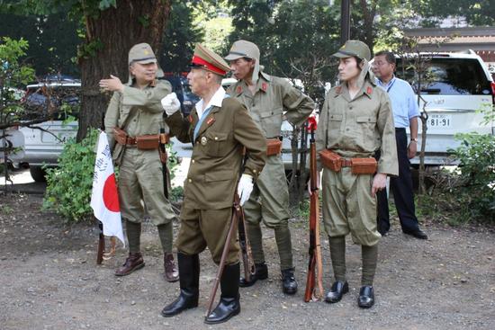点击查看大图 日军遗属老龄化严重 谋求培养年轻人参拜靖国神社