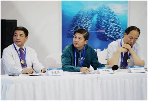 国内知名专家现场组织学术交流会 点击进入下一页