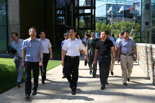 W020180822606601651990 W020180822606601651990