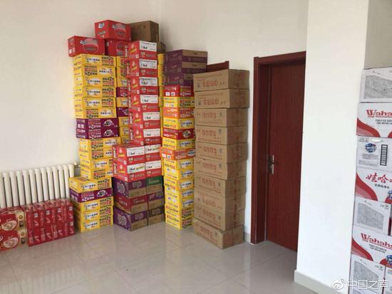 山东菜价上涨商贩直呼吓人 市民:吃菜不如吃肉划算