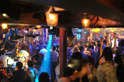 东营黑老大吴长伟获刑 暴力争抢二手车建筑领域