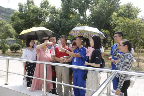 1534988545(1).png 1534988545(1).png