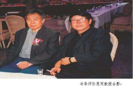 画坛巨笔 一代高峰——李刚教授的艺术人生