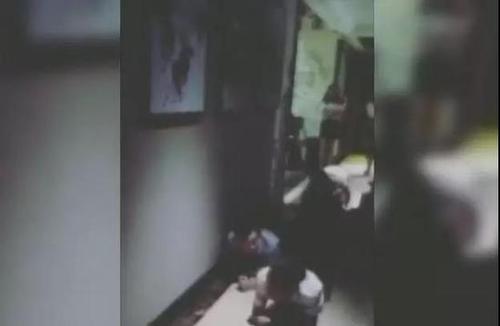 业绩不达标就要生吃苦瓜爬百米?足疗店长:企业文化