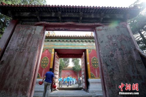 点击进入下一页