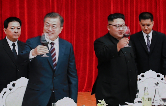 1537312828565907.png image.png