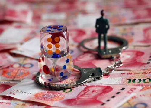 女子打麻将一个月输几十万 偷装摄像头后发现秘密