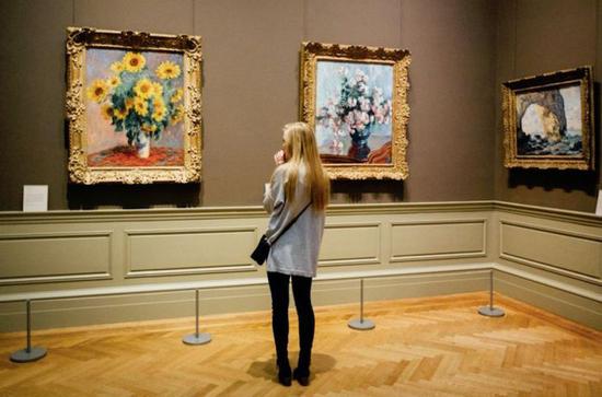 美育，我们这样误会了两百年：别以为丑是美的敌人，无动于衷才是美的敌人。