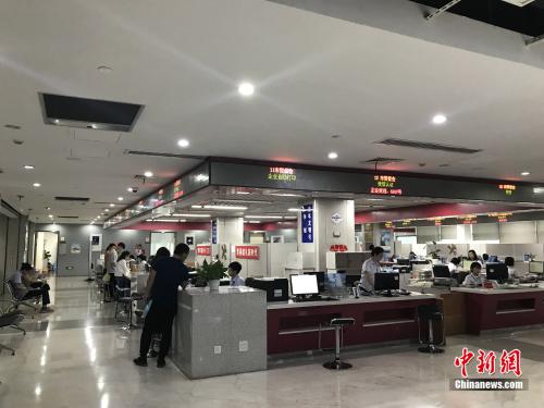 点击进入下一页