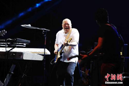 歌手臧天朔因病去世年仅54岁代表作《朋友》等