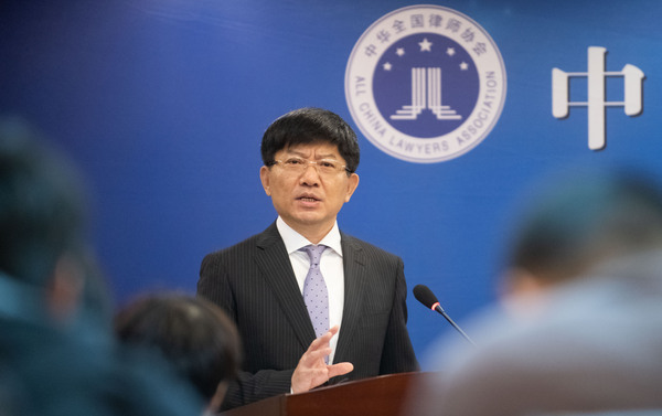 全国律协副会长、新闻发言人蒋敏