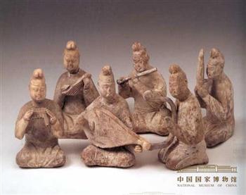 唐代跪坐奏乐陶俑 唐代跪坐奏乐陶俑