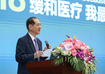 中国科学院院士、中国科协名誉主席、政协第十二届全国委员会副主席 韩启德致辞