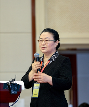 全国政协教科卫体委员会副主任 张秋俭致辞