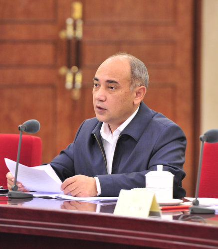 阿地里江·阿吉克力木 阿地里江·阿吉克力木