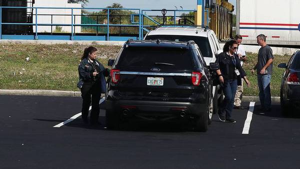 美“邮包炸弹”嫌犯 美“邮包炸弹”嫌犯