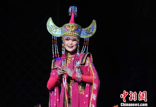 大型原创舞剧《天齐儿》?！∮诤Ｑ?摄