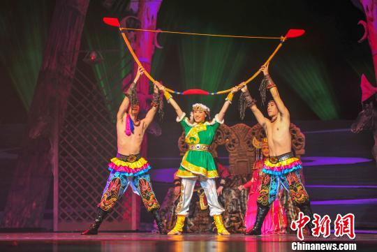 大型原创舞剧《天齐儿》?！∮诤Ｑ?摄