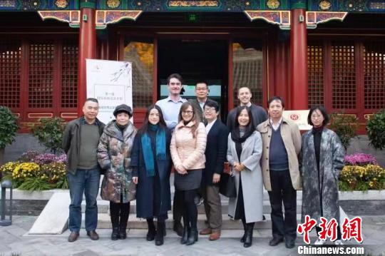 业内纵论中国当代文学“走出去”:增进了解方能突破障碍 业内纵论中国当代文学“走出去”:增进了解方能突破障碍