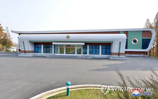 古巴领导人参观朝鲜神秘军校 看学员格斗训练