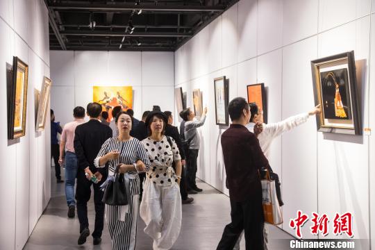 “漆彩盛世”漆艺作品邀请展开幕近百件漆艺作品福州展出
