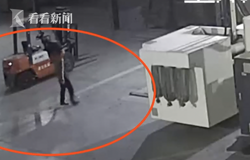 b6af54ac732965f3bcc0ba4f3b8b5059.png 屏幕快照2018-11-10上午9.47.22.png