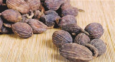 火锅好吃是罂粟壳作祟?专家:照片错把草果当罂粟壳