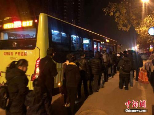 点击进入下一页