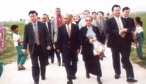 点击进入下一页