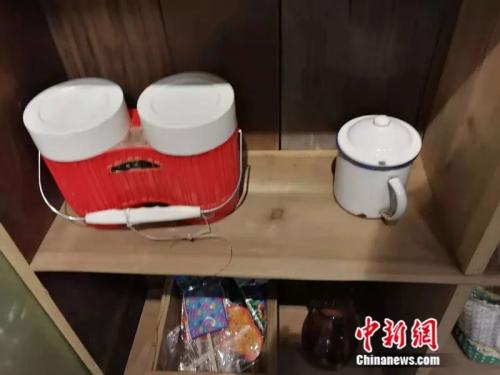 点击进入下一页