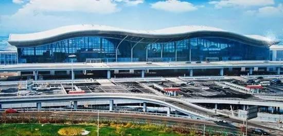 乌鲁木齐机场改扩建工程 乌鲁木齐机场改扩建工程