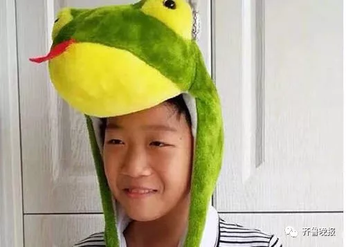 史上最不开心卖家秀火了 网友:换我我也不开心