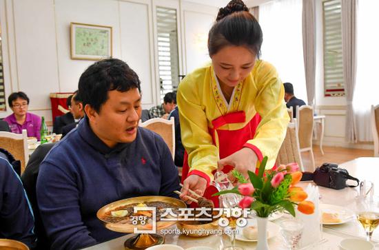 1542693908602305.jpg 0000485195_006_20170405193808981.jpg