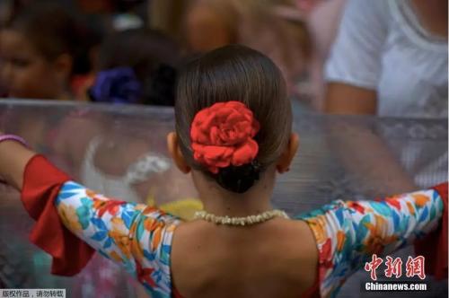 点击进入下一页