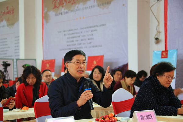 鲁成银(摄影:单祖英) 鲁成银(摄影:单祖英)