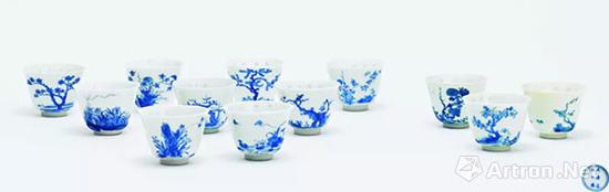 清康熙 青花十二花神杯(一套) 匡时2016春拍  北京匡时供图