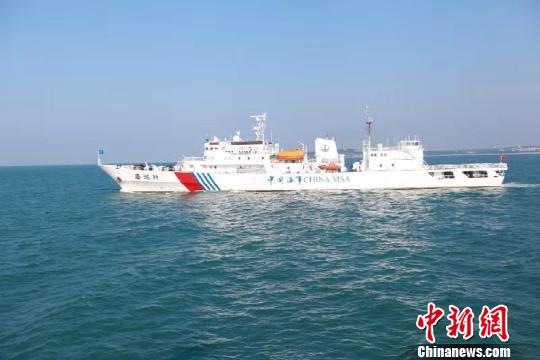 粤桂海事部门联合巡航北部湾