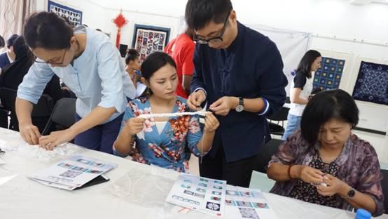 点击进入下一页