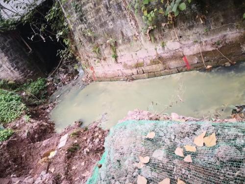 黑臭水体综合治理未取得明显进展 点击进入下一页