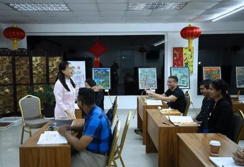 点击进入下一页