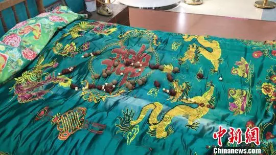 点击进入下一页