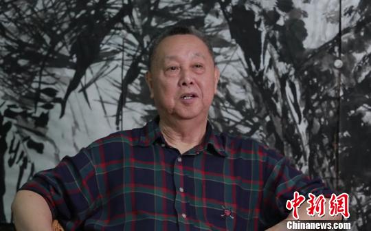 著名画家林墉?！±盍?摄